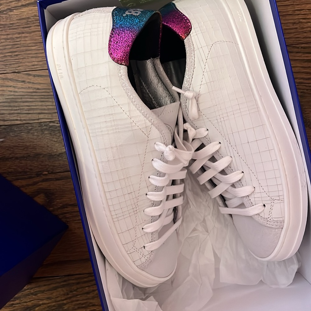 P448 new sneakers. Size 7.5-8 US 38 EU. - Picture 9 of 13